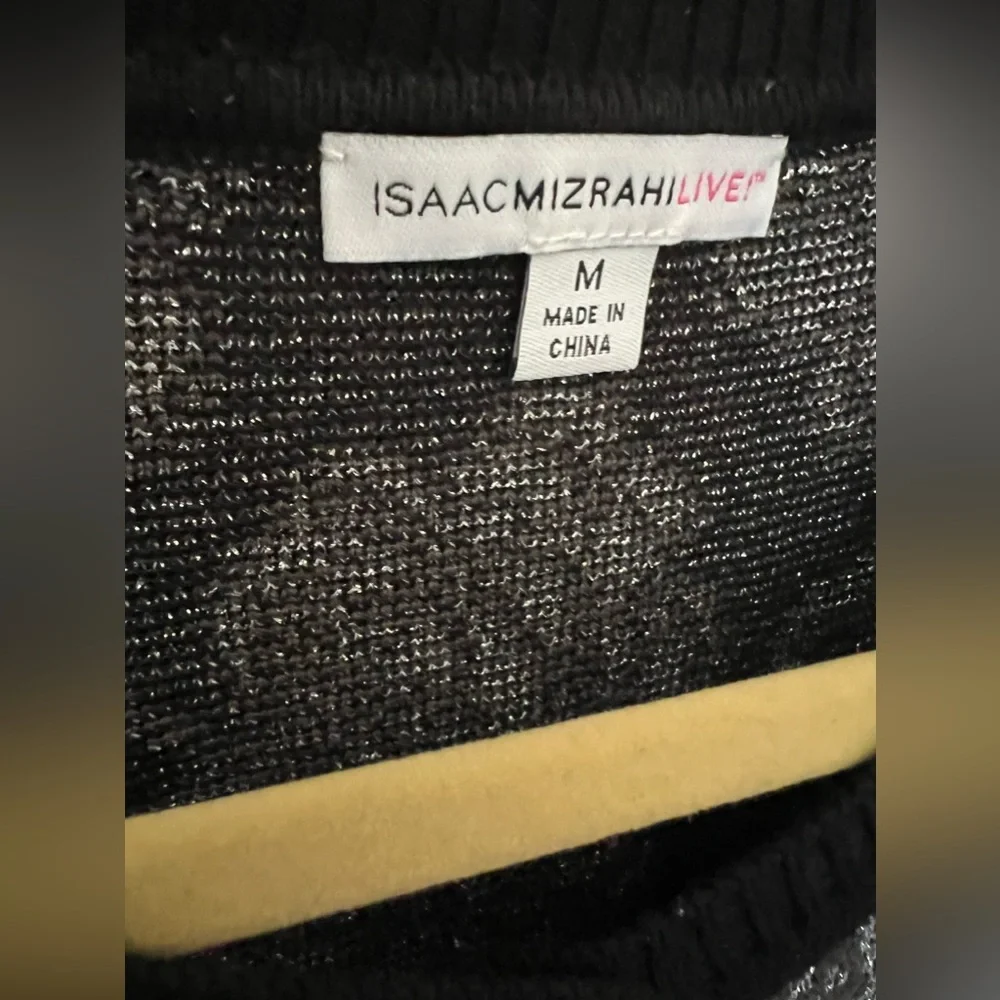 Isaac Mizrahi sweater euc size medium - Picture 9 of 9